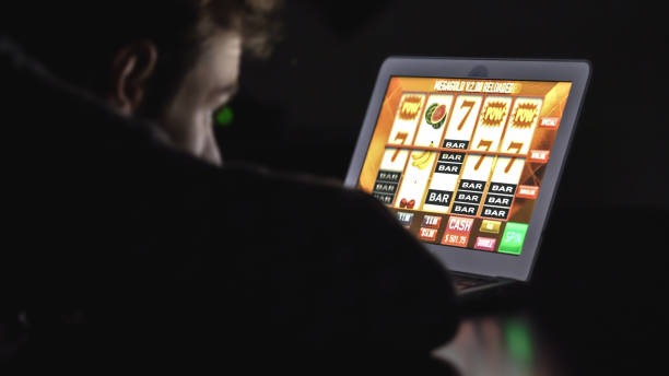 faw99 mobile app interface showing account dashboard, live markets, and payment options